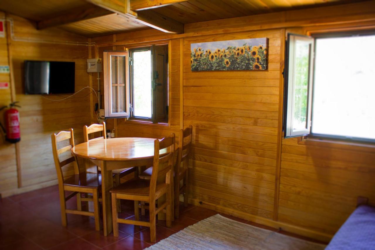Xisto Camping Janeiro de Baixo Exterior photo