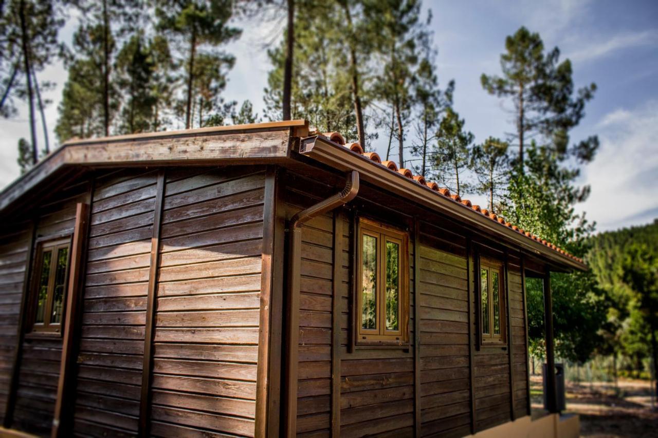 Xisto Camping Janeiro de Baixo Exterior photo